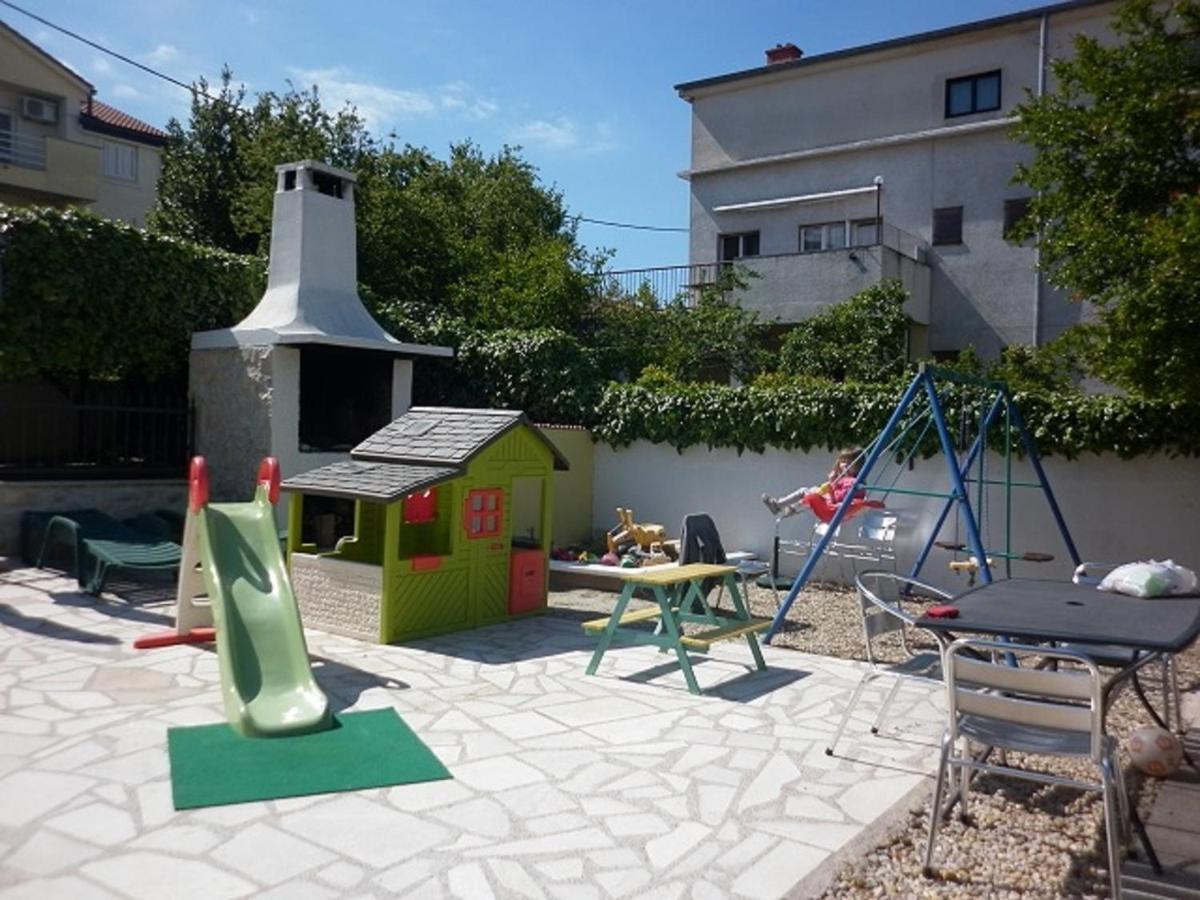 Apartments Gojka Miocevic Biograd Na Moru Exterior foto